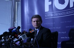 Oświadczenia w sprawie debaty Ministra Jacka Rostowskiego i prof. Leszka Balcerowicza