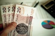 Aleksander Łaszek: Zmiany ogłoszone przez MF nieznacznie obniżają opodatkowanie osób o niższych dochodach, ale to skala minimalna, Business Insider Polska