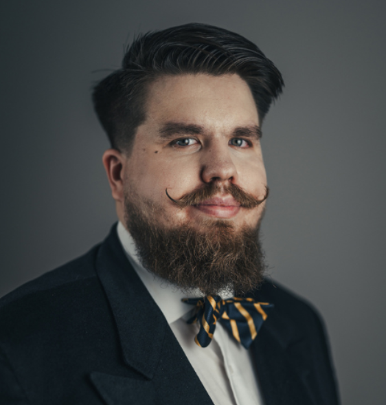 Naiwna globalizacja jest lepsza niż „rozsądny protekcjonizm” – Mateusz Michnik, Super Biznes | 2025-04-17